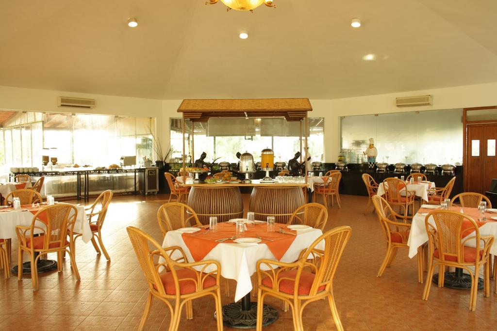 Chariot Beach Resort Mahabalipuram Zewnętrze zdjęcie